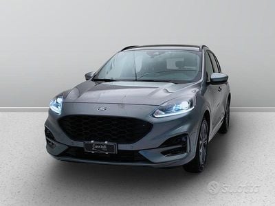 Usata Ford Kuga ST-Line 120 CV (88 kW) 2023 Grigio SUV