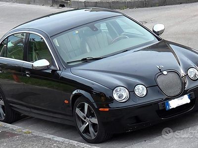 Usata Jaguar S-Type Executive 207 CV (152 kW) 2007 Nero Berlina