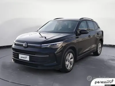 Używany VW Tiguan Life 150 KM (110 kW) 2024 Czarny SUV