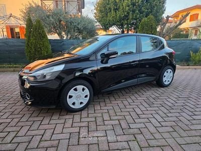 Usata Renault Clio IV 75 CV (55 kW) 2013 Nero Berlina