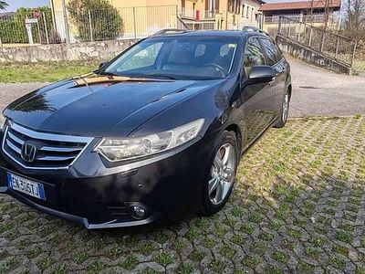 Usata Honda Accord Executive 150 CV (110 kW) 2012 Station wagon