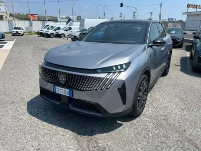 Usata Peugeot 3008 GT 195 CV (143 kW) 2025 Grigio SUV