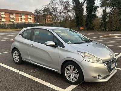 Usata Peugeot 208 Access 68 CV (50 kW) 2012 Utilitaria