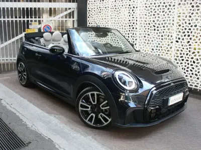 Usata Mini Cooper S Cabriolet 178 CV (130 kW) 2022 Enigmatic black. met Cabrio