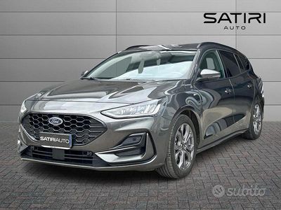 Grigio Usata 2023 Ford Focus ST-Line Station wagon | 20.900 € (Cara)