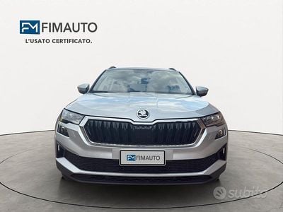 Usata Skoda Karoq Executive 116 CV (85 kW) 2024 Grigio SUV