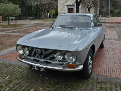 Usata Alfa Romeo GT 109 CV (80 kW) 1973 Argento Coupé
