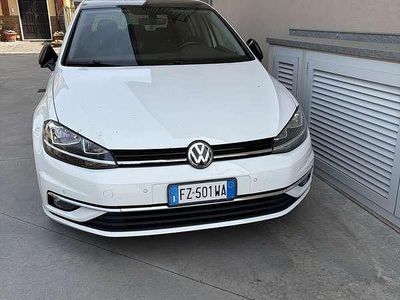 Usata VW Golf VII Comfortline 105 CV (77 kW) 2018 Bianco Berlina