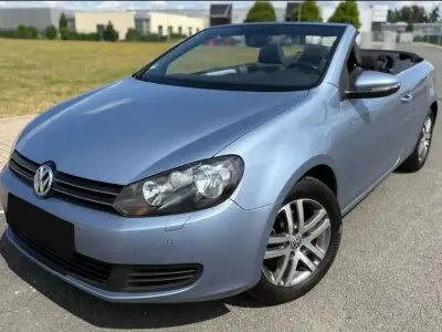 Usata VW Golf Cabriolet 105 CV (77 kW) 2012 Shark blue Cabrio