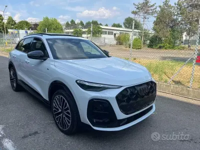 Nuova Audi Q5 S-Line 204 CV (150 kW) 2026 Bianco SUV