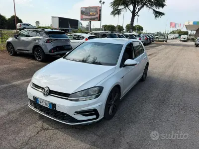 Usata VW Golf VII Sport 115 CV (84 kW) 2019 Bianco Berlina