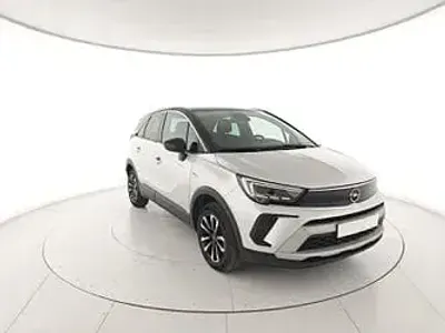 Begagnad Opel Crossland X Elegance 110 HK (80 kW) 2024 Svart SUV
