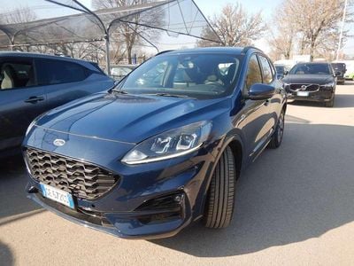Usata Ford Kuga ST-Line X 150 CV (110 kW) 2021 Blazer blue SUV