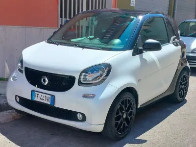 Usata Smart ForTwo Coupé 71 CV (52 kW) 2016 Bianco Coupé