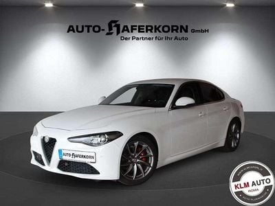 Usata Alfa Romeo Giulia Super 179 CV (131 kW) 2016 Bianco Berlina