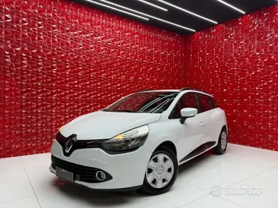 Usata Renault Clio 73 CV (53 kW) 2014 Bianco Station wagon