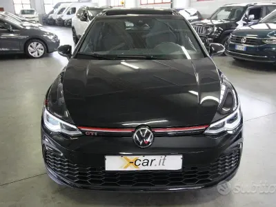 Usado VW Golf VIII GTI 245 CV (180 kW) 2024 Negro Berlina