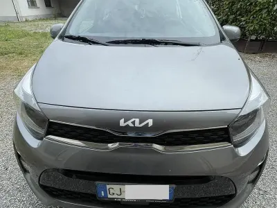 Usata Kia Picanto Style 67 CV (49 kW) 2022 Grigio Utilitaria