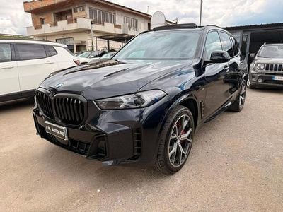 Begagnad BMW X5 M M Sport 285 HK (209 kW) 2023 Svart SUV