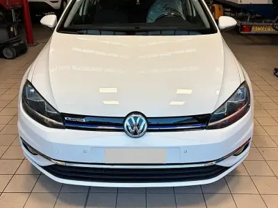 Usata VW Golf VII Business 130 CV (95 kW) 2019 Bianco Berlina