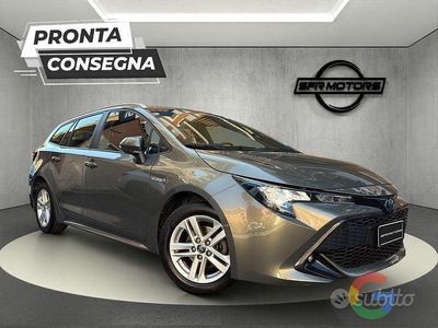 Marrone Usata 2021 Toyota Corolla Hybrid Business Edition Station wagon | 15.490 €