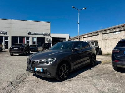 Usata Alfa Romeo Stelvio Executive 210 CV (154 kW) 2019 Grigio SUV