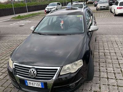 usata VW Passat Variant 2.0 tdi Highline 4motion dpf