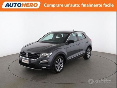 Usata VW T-Roc Style 116 CV (85 kW) 2019 Grigio SUV