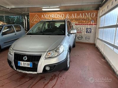 Usata Fiat Sedici Emotion 119 CV (87 kW) 2007 Grigio SUV