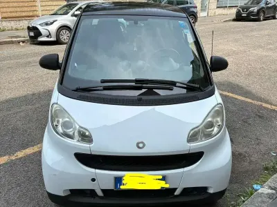 Usata Smart ForTwo Coupé 71 CV (52 kW) 2010 Bianco Coupé