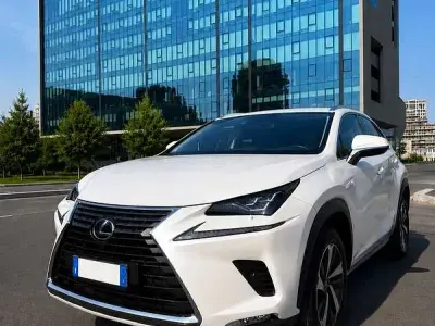 Usata Lexus NX300h