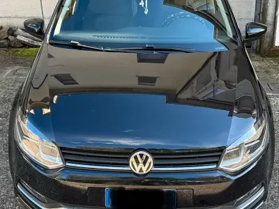 Usata VW Polo 75 CV (55 kW) 2016 Nero Utilitaria