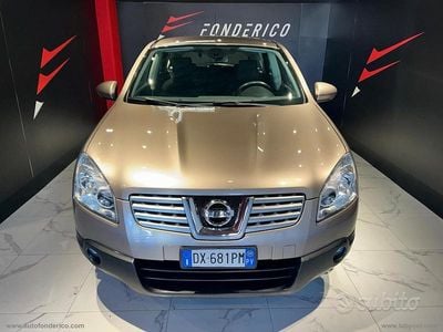 Usata Nissan Qashqai Tekna 103 CV (75 kW) 2009 Grigio SUV