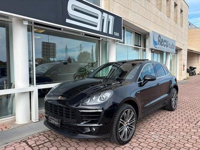 Usata Porsche Macan Chrono 250 CV (183 kW) 2017 Nero SUV