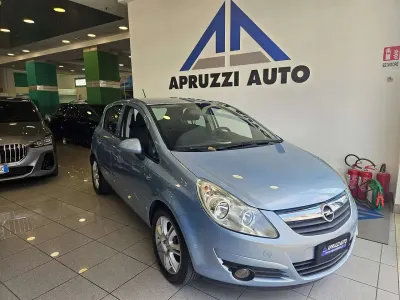 Usata Opel Corsa Cosmo 80 CV (58 kW) 2007 Other Utilitaria