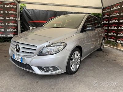 Brugt Mercedes B180 109 HK (80 kW) 2012 Grå MPV