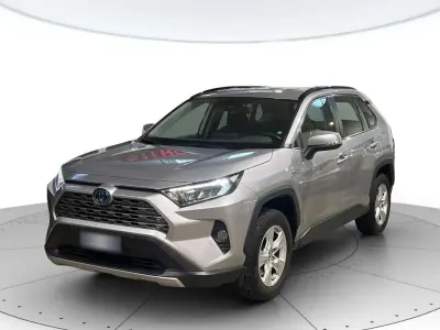 Usata Toyota RAV4 Hybrid Business Edition 178 CV (130 kW) 2021 Silver metallic SUV
