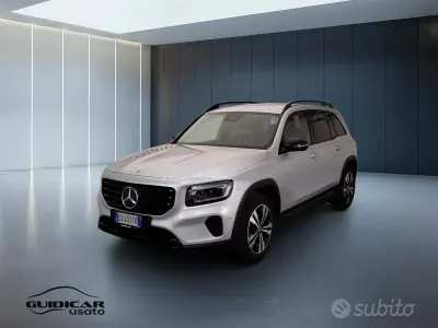 Usata Mercedes GLB200 Advanced Plus 150 CV (110 kW) 2024 Grigio SUV