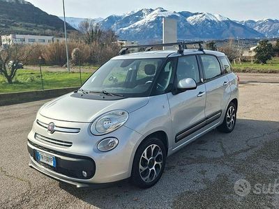 Grigio Usata 2017 Fiat 500L Living Monovolume | 8000 € (Buon prezzo)