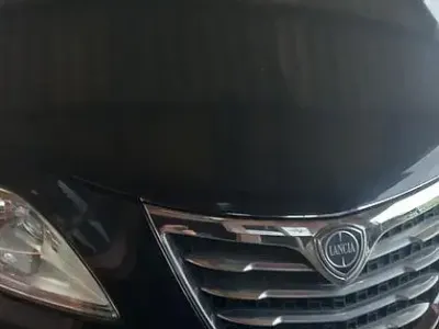 Usata Lancia Ypsilon 85 CV (62 kW) 2014 Utilitaria