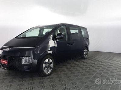 Usata Hyundai Staria 177 CV (130 kW) 2023 Moonlight blue Monovolume