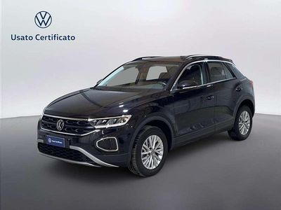 Usata VW T-Roc Life 150 CV (110 kW) 2024 Deep black perlato SUV