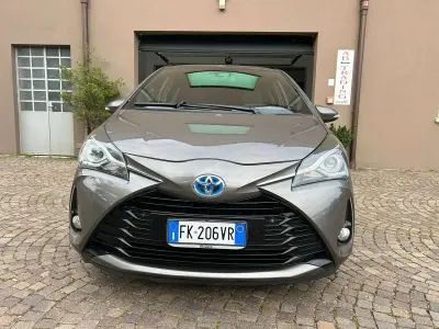 Usata Toyota Yaris Hybrid
