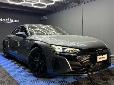 Usata Audi RS e-tron GT Ambiente 141 kW (193 CV) 2021 Grigio Berlina