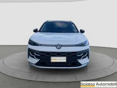 Nuova VW T-Roc Life 150 CV (110 kW) 2025 Bianco/ tetto nero SUV