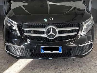 Usata Mercedes V250 190 CV (139 kW) 2021 Nero Monovolume