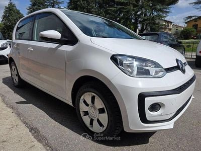 Begagnad VW up! move up! 68 HK (50 kW) 2018 Vit Halvkombi