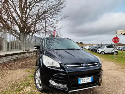 Usata Ford Kuga Titanium 150 CV (110 kW) 2016 Nero SUV