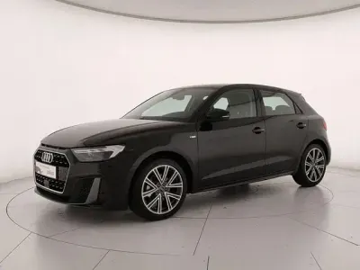 Nuova Audi A1 Sportback S-Line 116 CV (85 kW) 2026 Grigio freccia perla Utilitaria