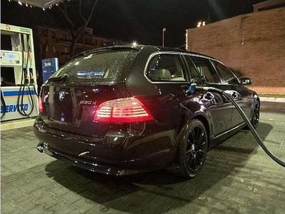 Usata BMW 530 235 CV (172 kW) 2009 Nero Station wagon